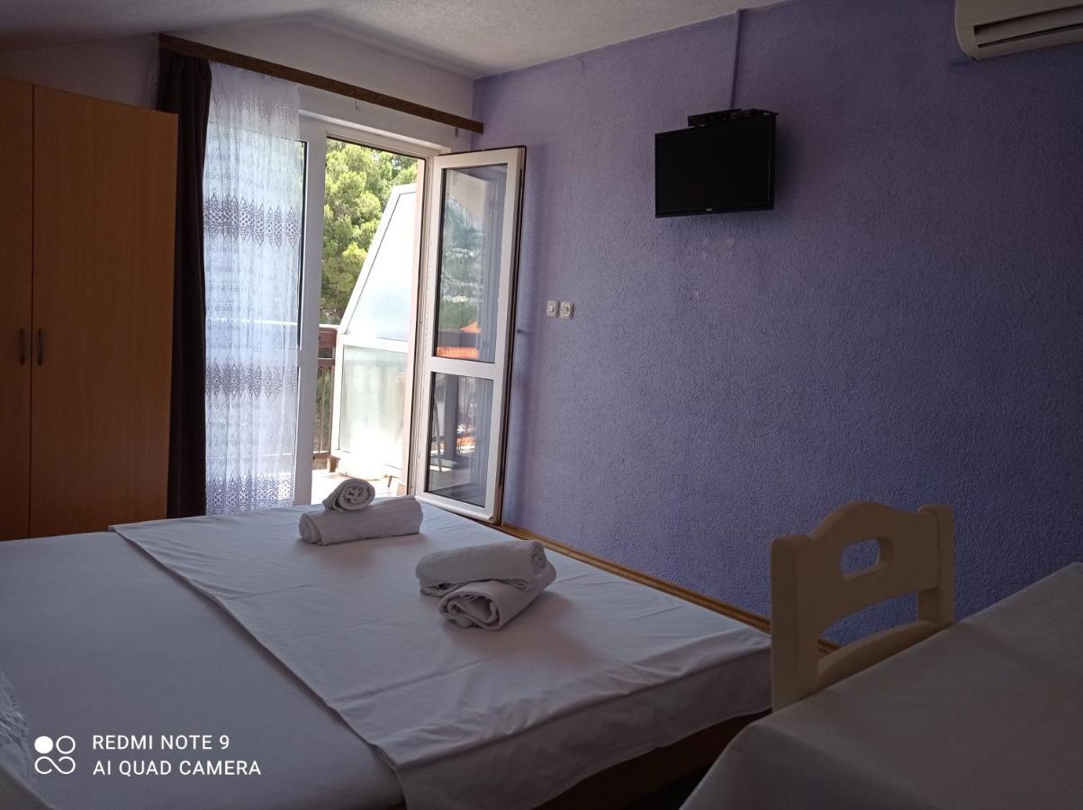 Apartments Mihovil Omiš Eksteriør bilde