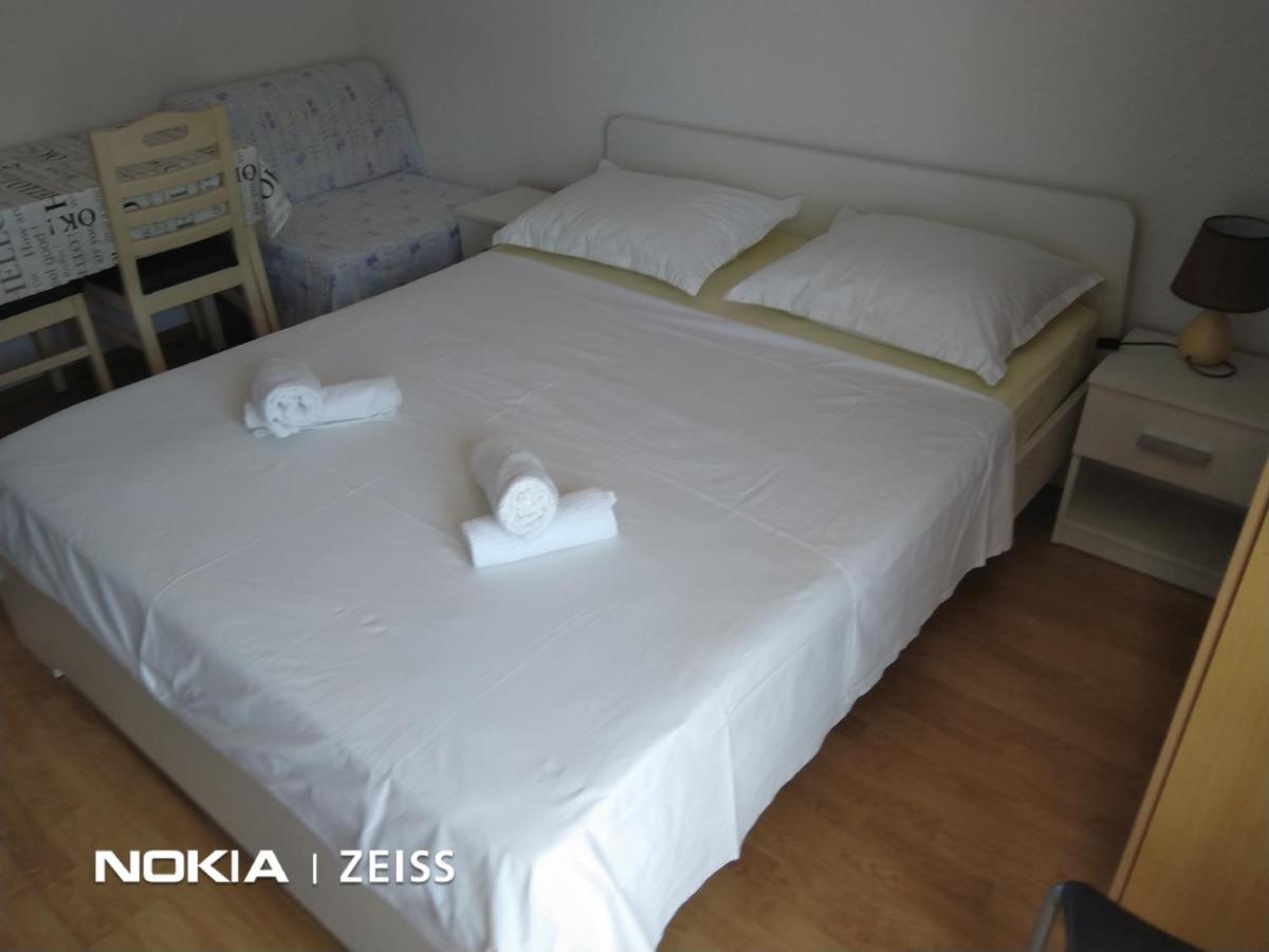 Apartments Mihovil Omiš Eksteriør bilde