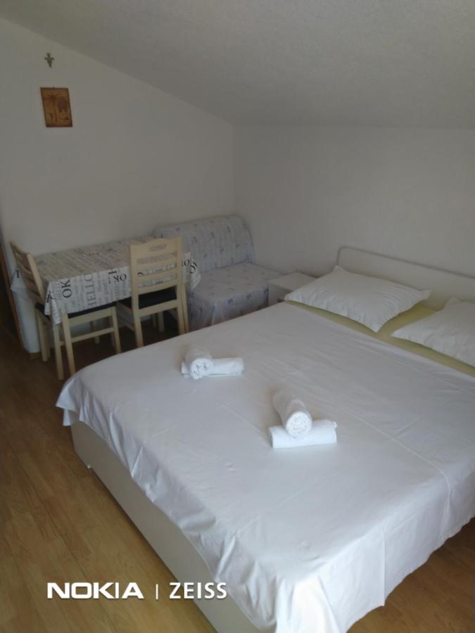 Apartments Mihovil Omiš Eksteriør bilde