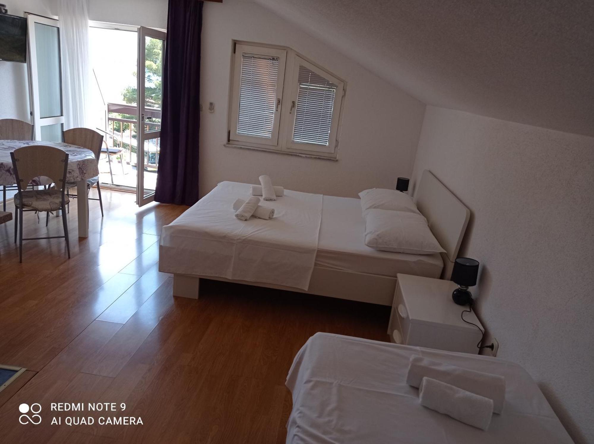 Apartments Mihovil Omiš Rom bilde